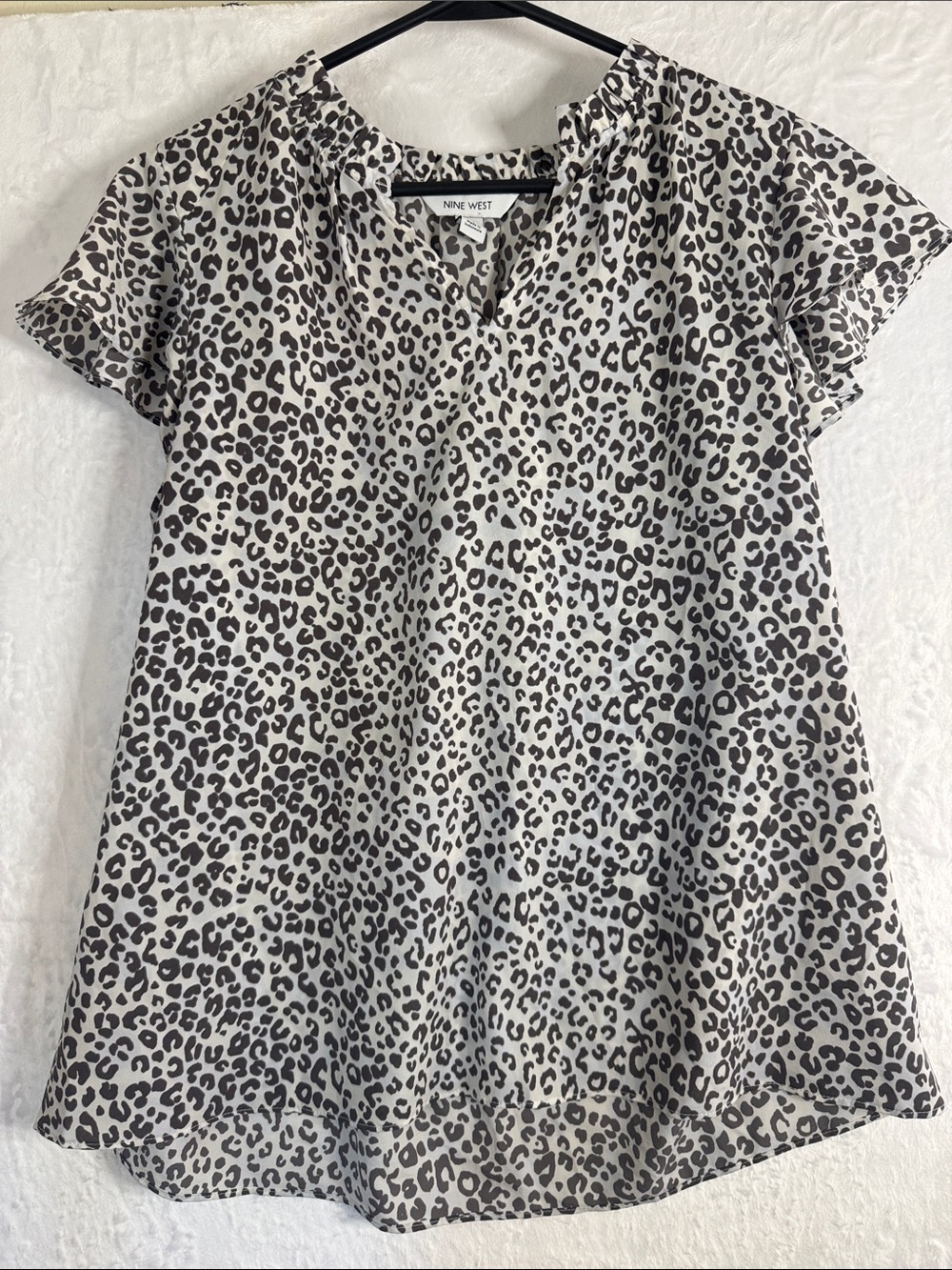 Nine West Black and White Leopard Print Flutter Sleeve Blouse Large